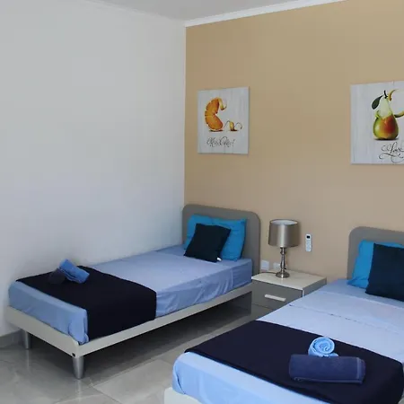 Let Me Host-blu Bay Apartment- *