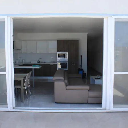 Let Me Host-blu Bay Apartment- Διαμέρισμα *