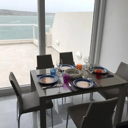 Διαμέρισμα Let Me Host-blu Bay Apartment- *