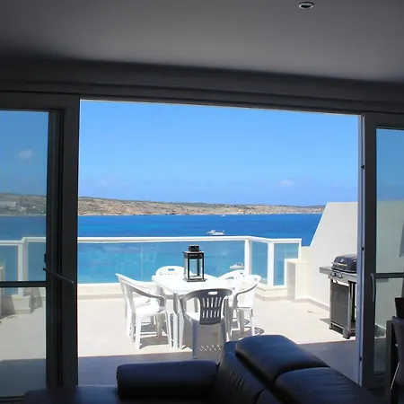 Let Me Host-blu Bay Apartment- Апартаменты Меллиеха