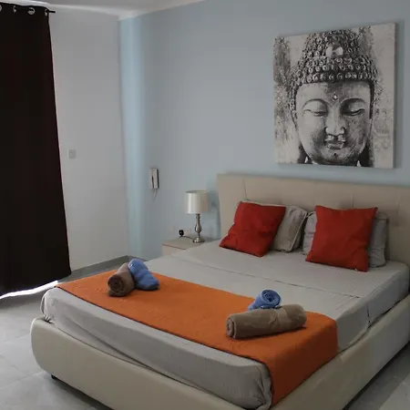 Let Me Host-blu Bay Apartment- Апартаменты Меллиеха