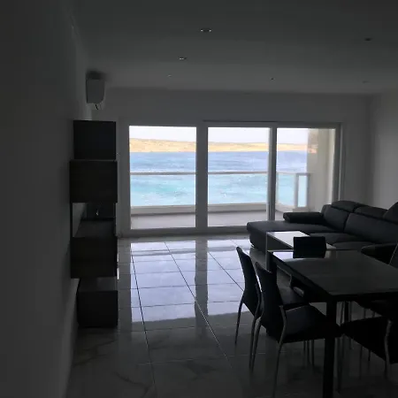 Let Me Host-blu Bay Apartment- Mellieha