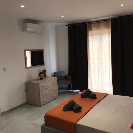 Апартаменты Let Me Host-blu Bay Apartment-