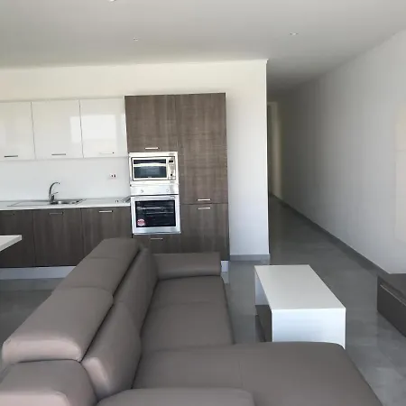 Let Me Host-blu Bay Apartment- Apartment *