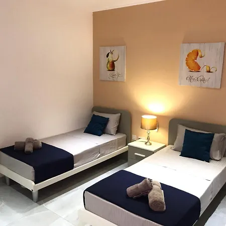Let Me Host-blu Bay Apartment- Apartment Mellieha