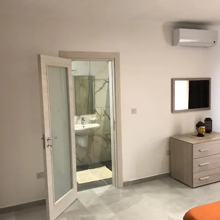 Let Me Host-blu Bay Apartment-